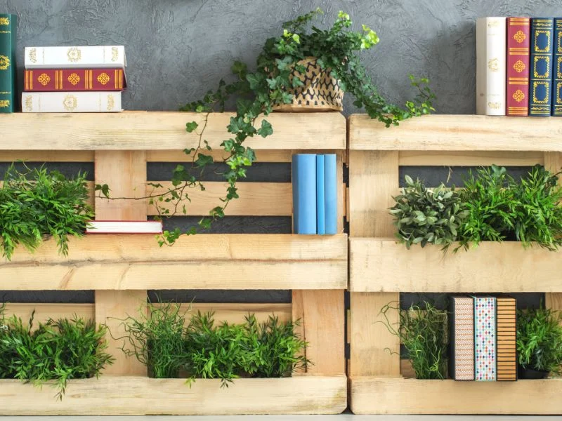 Wooden pallet wall hangings